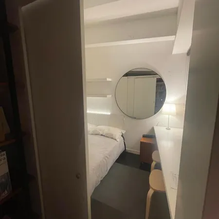 Piccola Accogliente E Luminosa In Condiviso Con Bagno Privato E Terrazza Vista Mare * 트리에스테